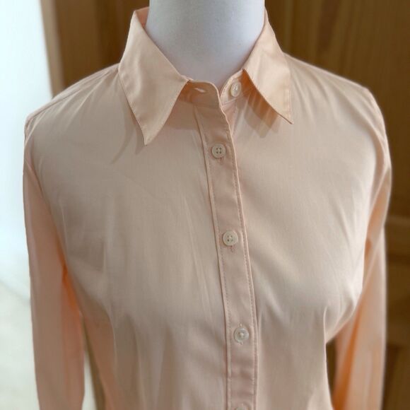 Ann Taylor Petites Light‎ Peach Button-Up Shirt Women’s Size 4P Long Sleeve Work - Picture 1 of 14